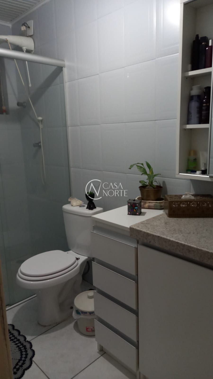 Apartamento à venda com 2 quartos, 43m², 2 suítes, 1 vaga, Rua Upamaroti no bairro Cristal em Porto Alegre