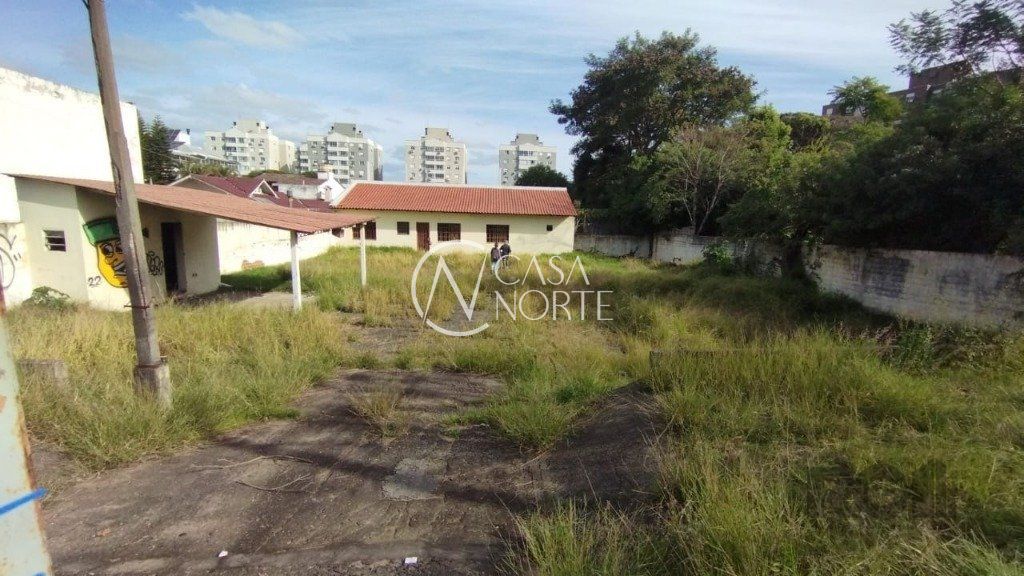 Terreno à venda  com 360m², Rua Doutor Campos Velho no bairro Cristal em Porto Alegre