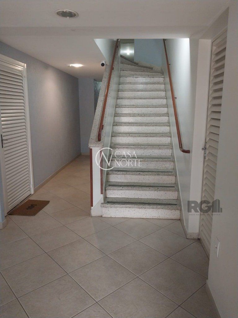 Apartamento à venda com 1 quarto, 37m², Rua Miguel Couto no bairro Menino Deus em Porto Alegre
