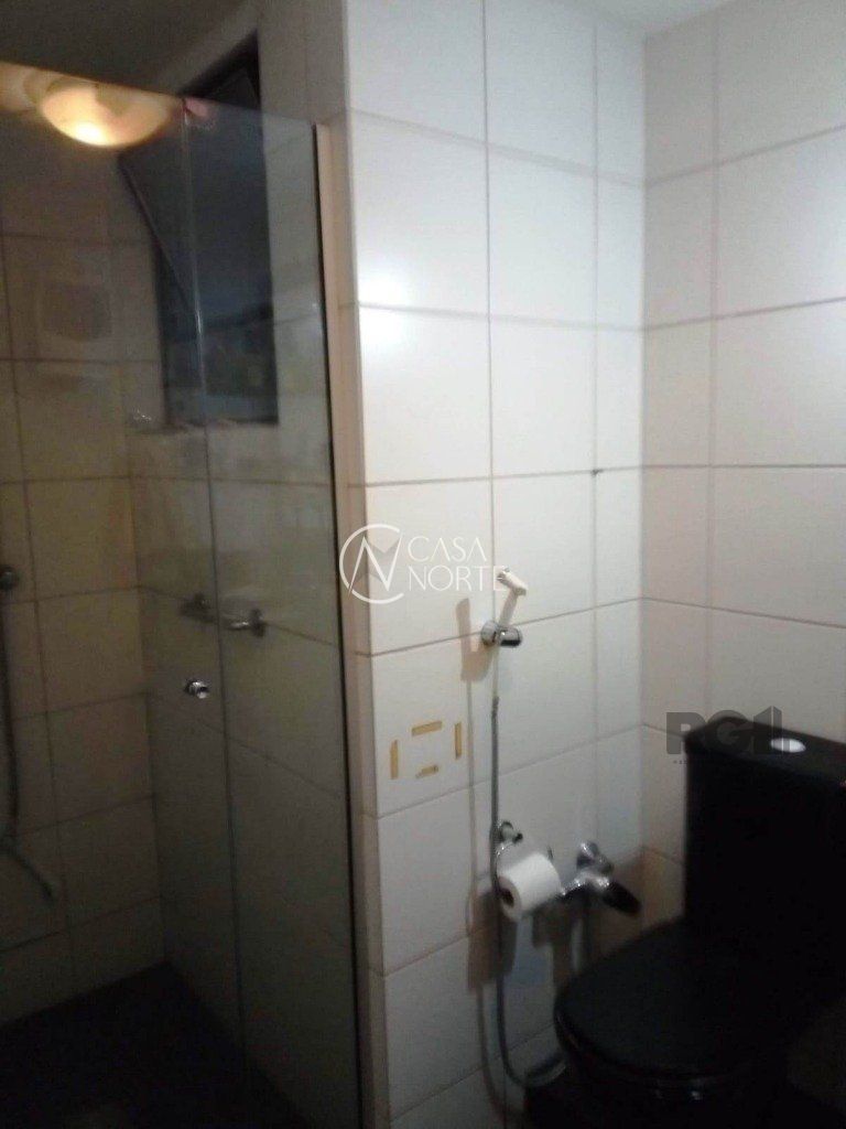 Apartamento à venda com 2 quartos, 70m², Avenida Getúlio Vargas no bairro Menino Deus em Porto Alegre