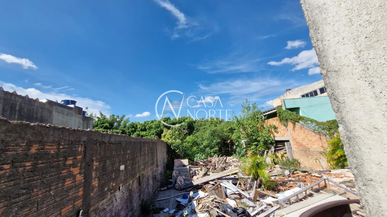 Terreno à venda  com 240m², Rua Evangelina Porto no bairro Vila João Pessoa em Porto Alegre