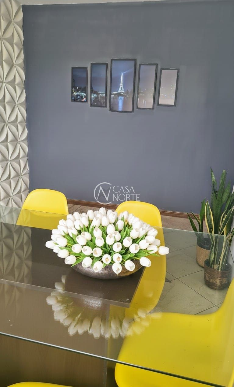 Apartamento à venda com 2 quartos, 69m², Rua Coronel Massot no bairro Cristal em Porto Alegre