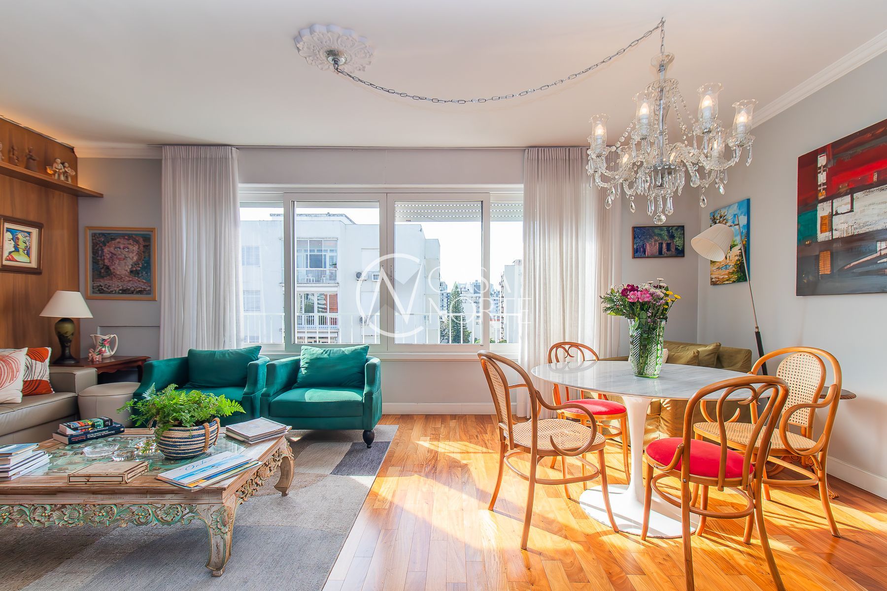 Cobertura à venda com 4 quartos, 247m², 1 suíte, 1 vaga, Cel Bordini no bairro Moinhos de Vento em Porto Alegre