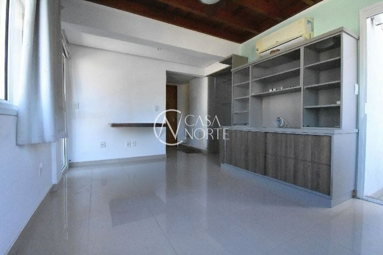 Apartamento à venda com 2 quartos, 71m², 1 suíte, 1 vaga, Avenida Getúlio Vargas no bairro Menino Deus em Porto Alegre