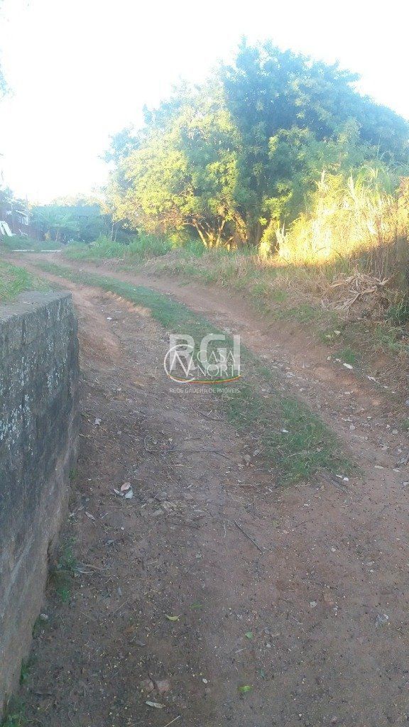 Terreno à venda  com 1652m², Rua Taveira Junior no bairro Nonoai em Porto Alegre