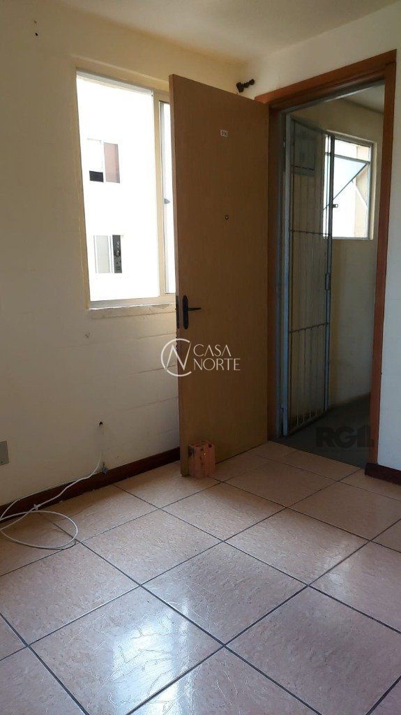 Apartamento à venda com 2 quartos, 38m², 1 vaga, Beco Pedro Rodrigues Bittencourt no bairro Vila Nova em Porto Alegre
