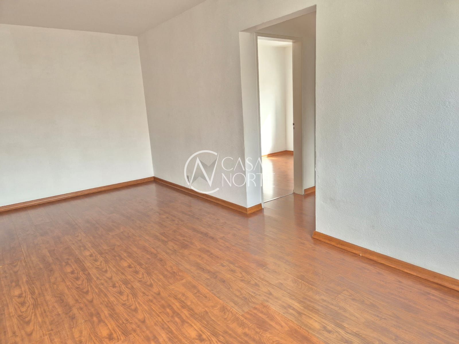 Apartamento à venda com 2 quartos, 58m², 1 vaga, Avenida Ipiranga no bairro Partenon em Porto Alegre