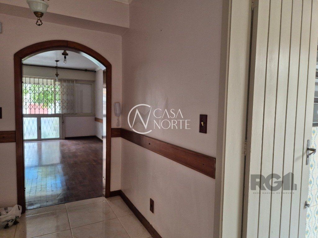 Apartamento à venda com 3 quartos, 84m², 1 suíte, 1 vaga, Rua Peri Machado no bairro Menino Deus em Porto Alegre