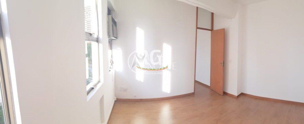 Sala Comercial à venda , 38m², Avenida Getúlio Vargas no bairro Menino Deus em Porto Alegre