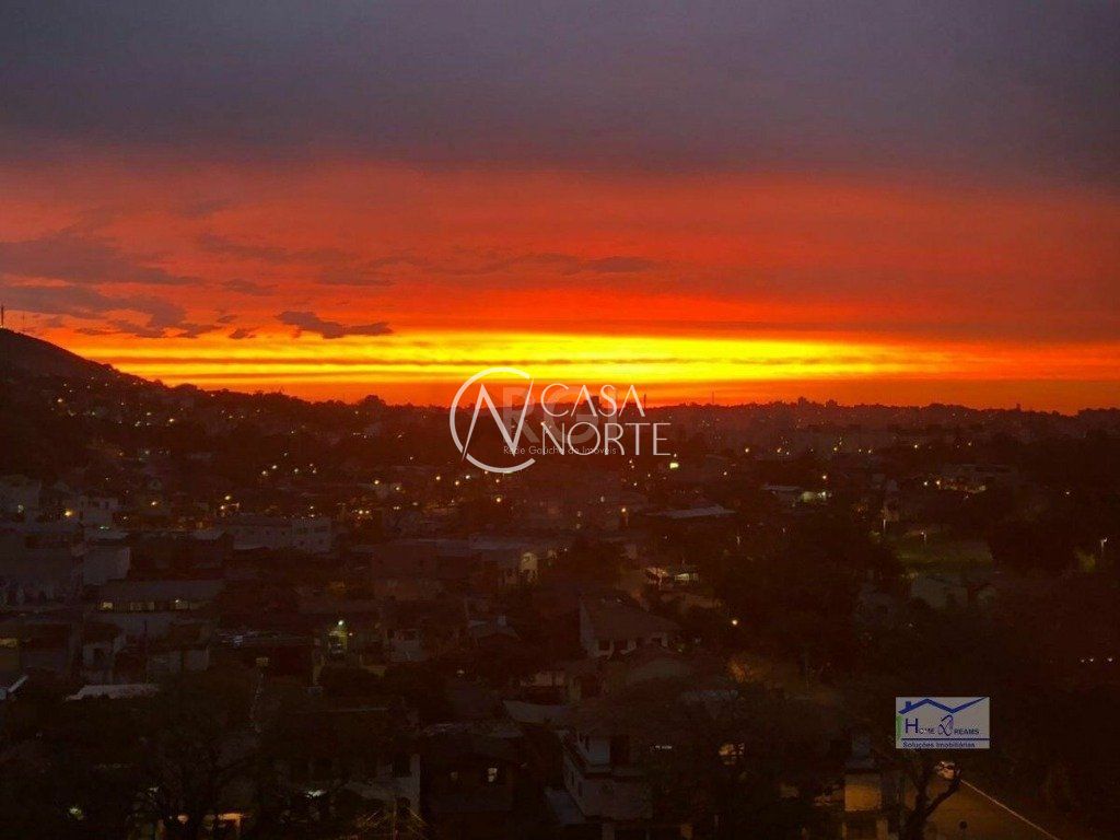 Apartamento à venda com 3 quartos, 73m², 1 suíte, 1 vaga, Rua Padre Todesco no bairro Partenon em Porto Alegre