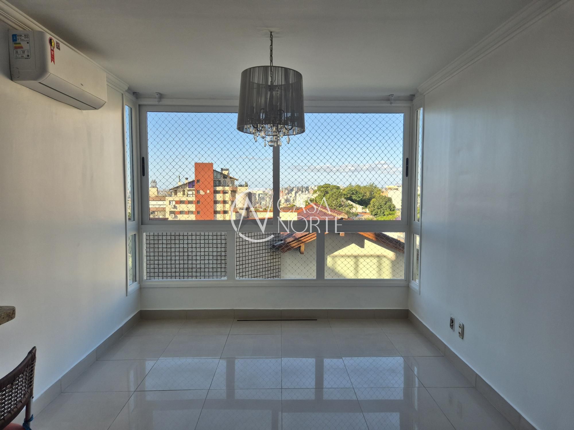 Apartamento à venda com 2 quartos, 59m², 1 suíte, 2 vagas, Rua Dona Gabriela no bairro Menino Deus em Porto Alegre