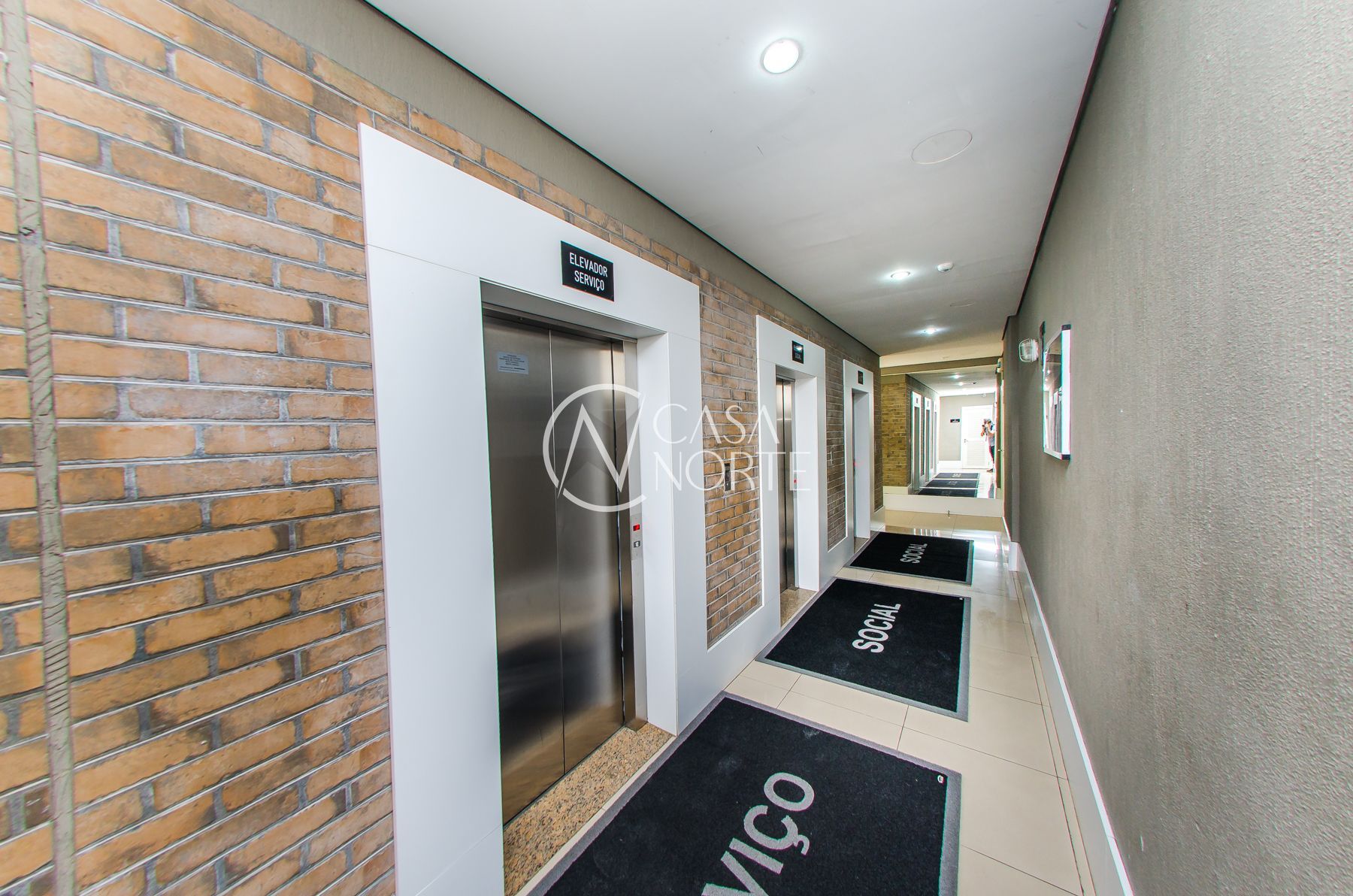 Apartamento à venda com 2 quartos, 82m², 1 suíte, 1 vaga, Avenida Polônia no bairro São Geraldo em Porto Alegre