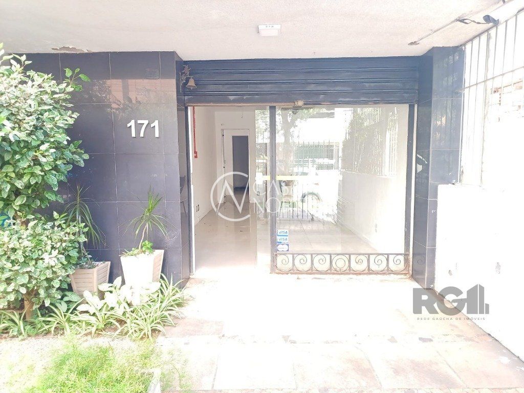 Loja à venda , 324m², 1 vaga, Rua Itororó no bairro Menino Deus em Porto Alegre