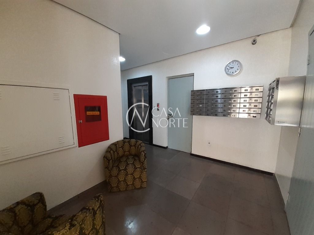 Kitnet à venda , 28m², Rua Barão do Triunfo no bairro Menino Deus em Porto Alegre