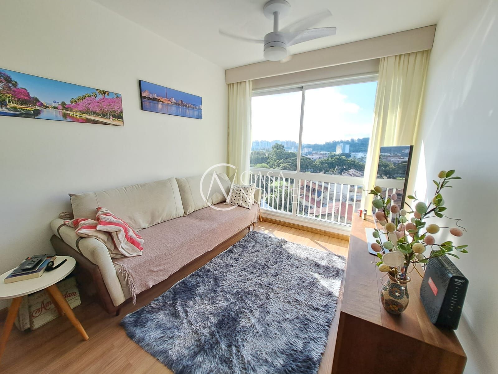 Apartamento à venda com 3 quartos, 70m², 1 suíte, 1 vaga, Rua Padre Todesco no bairro Partenon em Porto Alegre