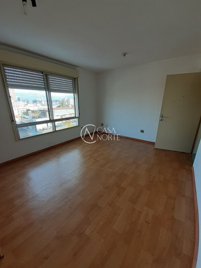 Kitnet à venda , 28m², Rua Barão do Triunfo no bairro Menino Deus em Porto Alegre