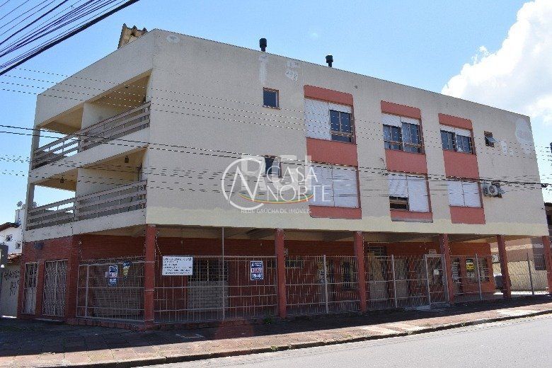Loja à venda com 1 quarto, 230m², 1 vaga, Rua Afonso Arinos no bairro Camaquã em Porto Alegre