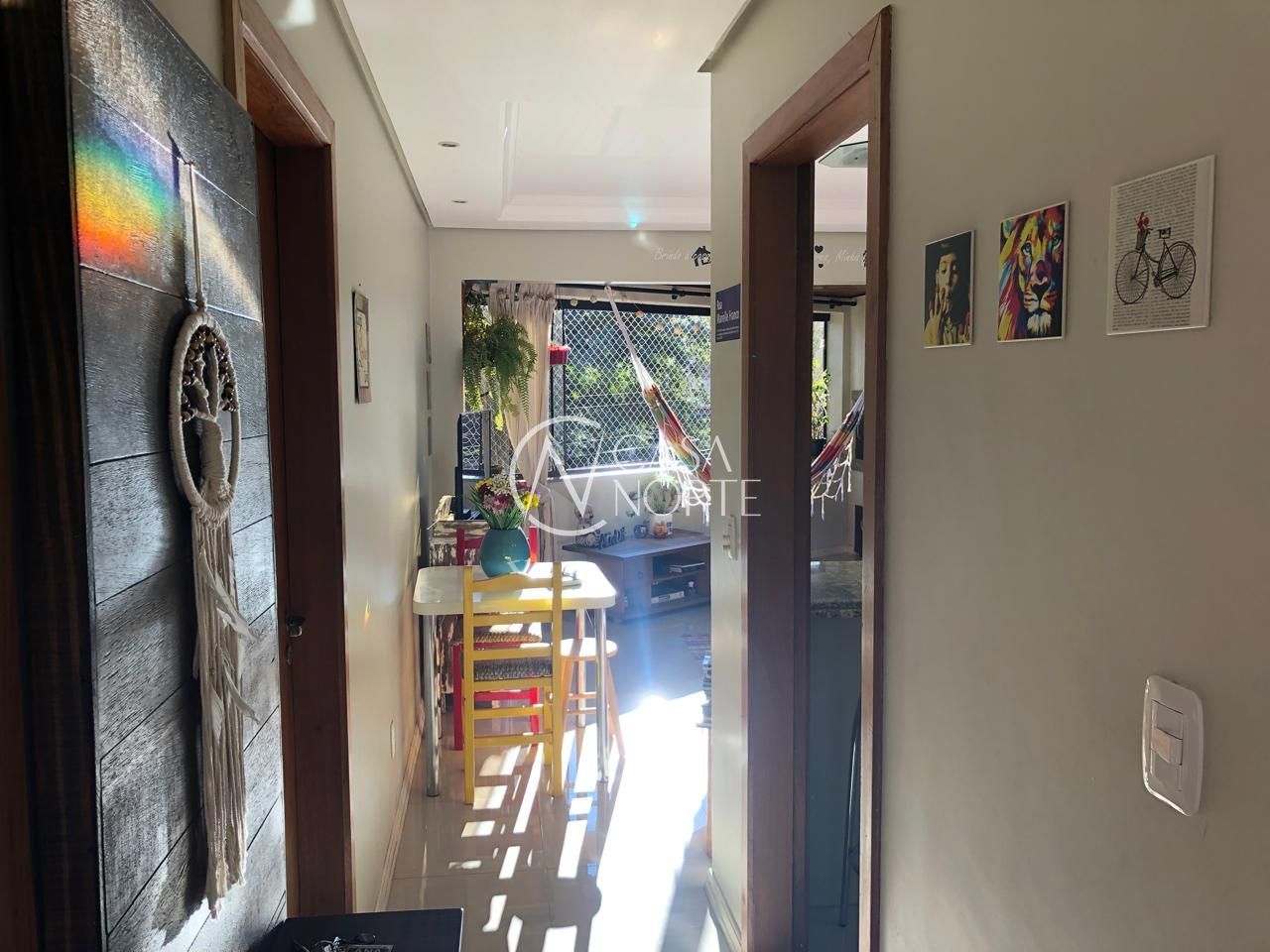 Apartamento à venda com 1 quarto, 49m², 1 vaga, Rua Upamaroti no bairro Cristal em Porto Alegre