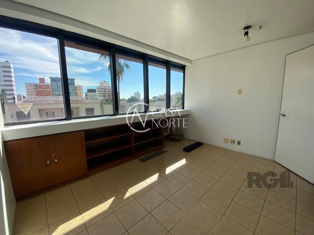Sala Comercial à venda , 41m², Avenida Getúlio Vargas no bairro Menino Deus em Porto Alegre