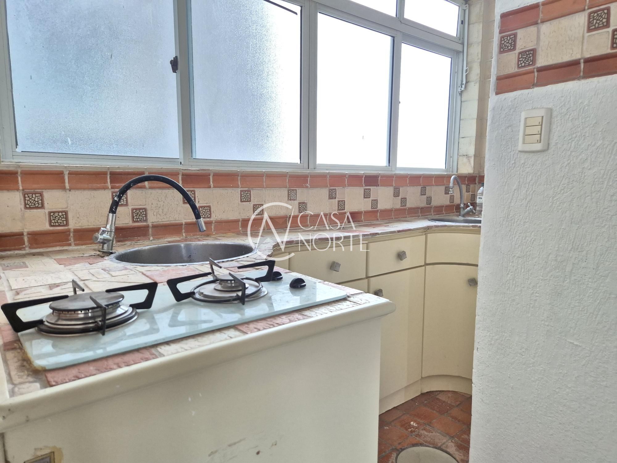 Cobertura à venda com 1 quarto, 84m², 1 suíte, Rua Barão do Triunfo no bairro Menino Deus em Porto Alegre