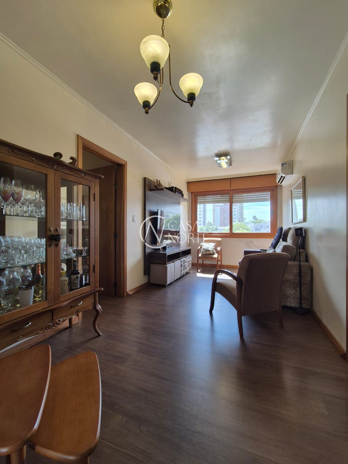 Apartamento à venda com 3 quartos, 85m², 2 vagas, Rua Uruguaiana no bairro Menino Deus em Porto Alegre