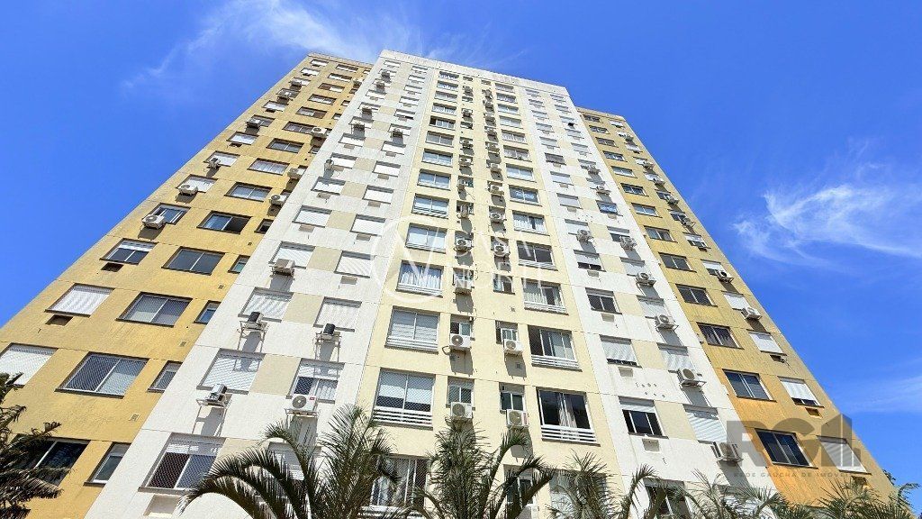 Apartamento à venda com 3 quartos, 67m², 1 suíte, 2 vagas, Rua Doutor Malheiros no bairro Santo Antônio em Porto Alegre