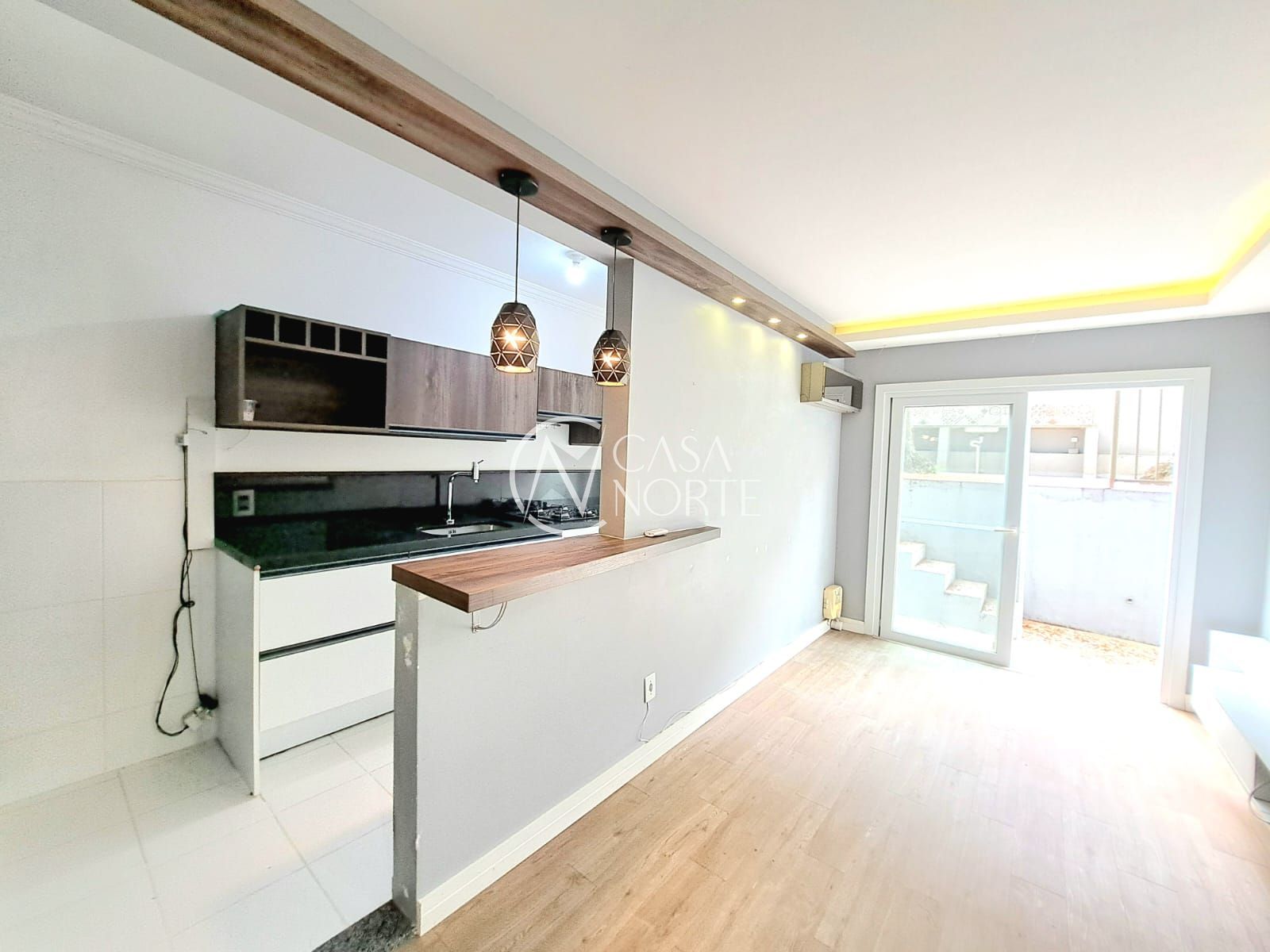 Apartamento Garden à venda com 2 quartos, 124m², 1 suíte, 1 vaga, Rua Monte Arraes no bairro Nonoai em Porto Alegre