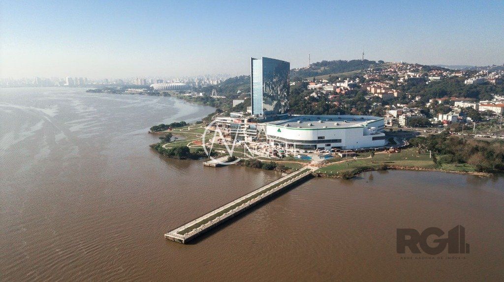 Sala Comercial à venda , 35m², 1 vaga, Avenida Padre Cacique no bairro Praia de Belas em Porto Alegre