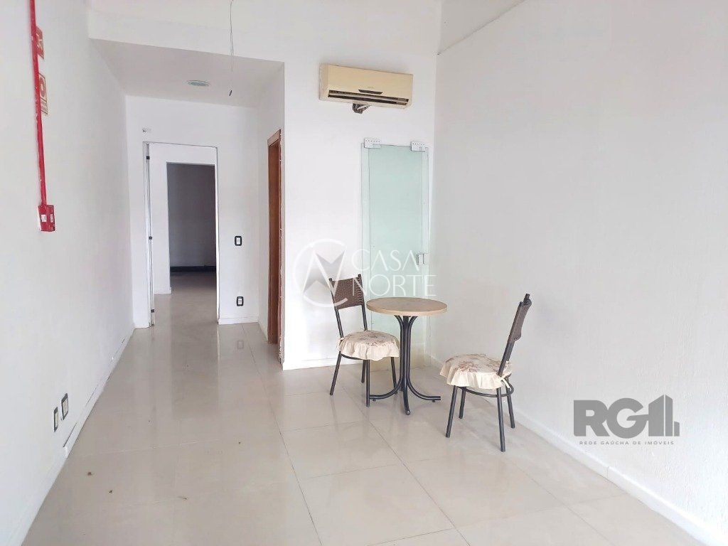 Loja à venda , 324m², 1 vaga, Rua Itororó no bairro Menino Deus em Porto Alegre