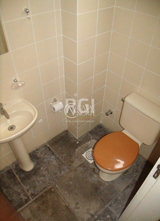 Sala Comercial à venda , 25m², Rua Tomaz Flores no bairro Independência em Porto Alegre