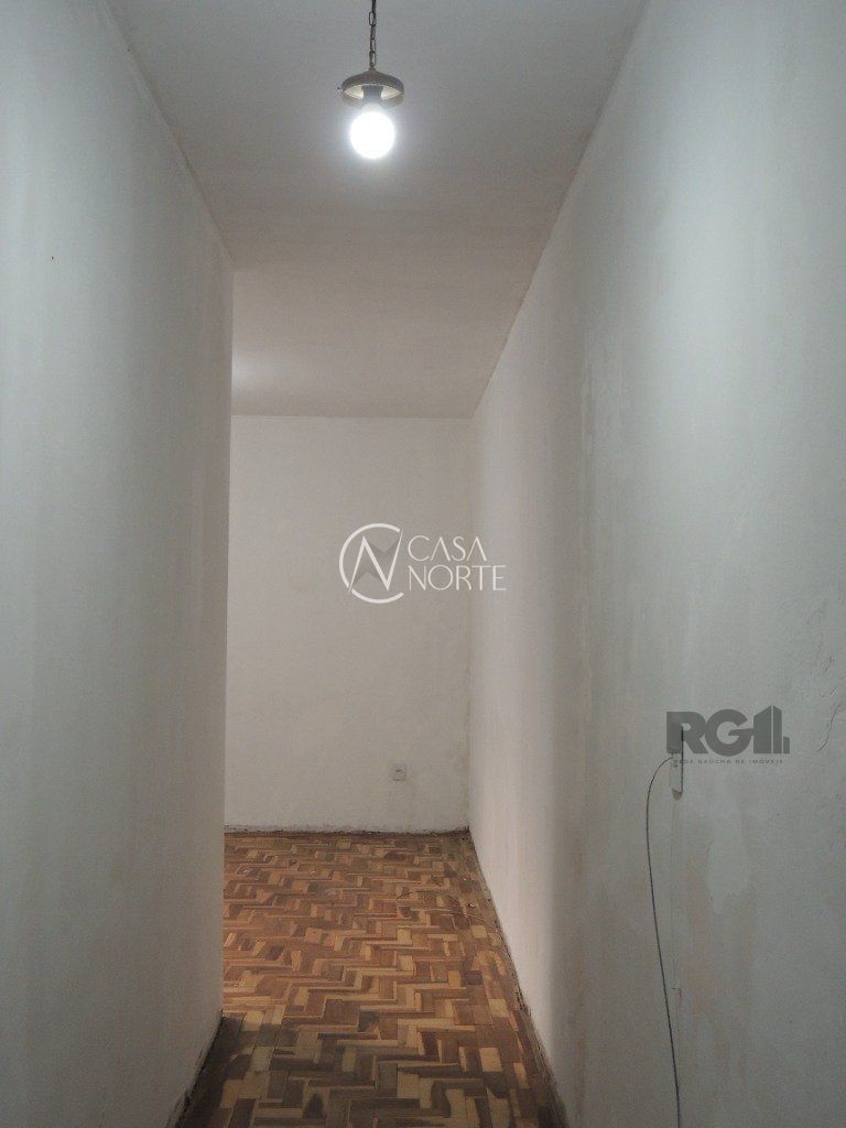 Apartamento à venda com 3 quartos, 66m², Rua Dezessete de Junho no bairro Menino Deus em Porto Alegre