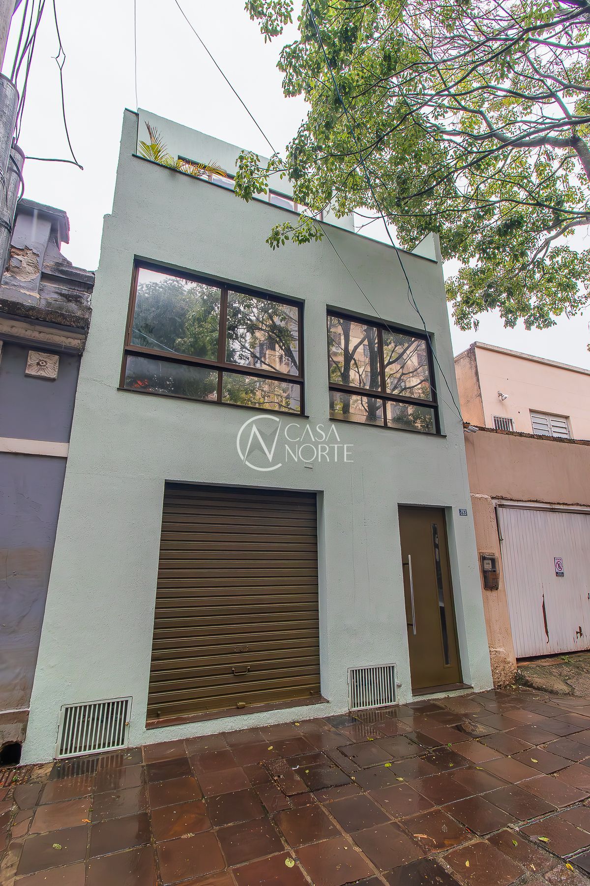 Prédio Comercial à venda com 7 quartos, 319m², Rua Barão do Gravataí no bairro Menino Deus em Porto Alegre