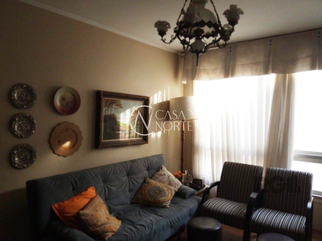 Apartamento à venda com 2 quartos, 70m², Avenida Getúlio Vargas no bairro Menino Deus em Porto Alegre