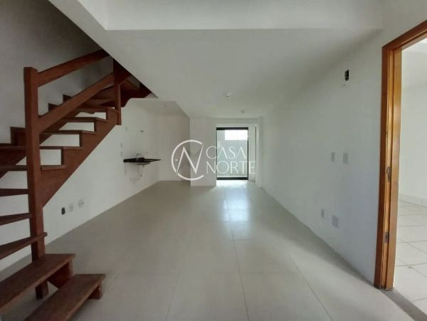 Casa de Condomínio à venda com 3 quartos, 131m², 1 suíte, 2 vagas, Rua Landel de Moura no bairro Tristeza em Porto Alegre