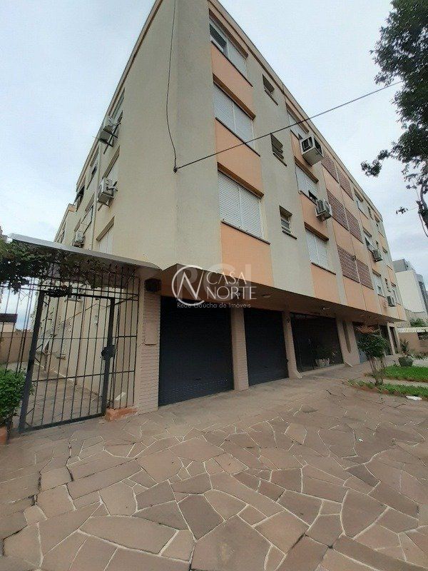 Apartamento à venda com 1 quarto, 40m², Avenida Padre Cacique no bairro Praia de Belas em Porto Alegre