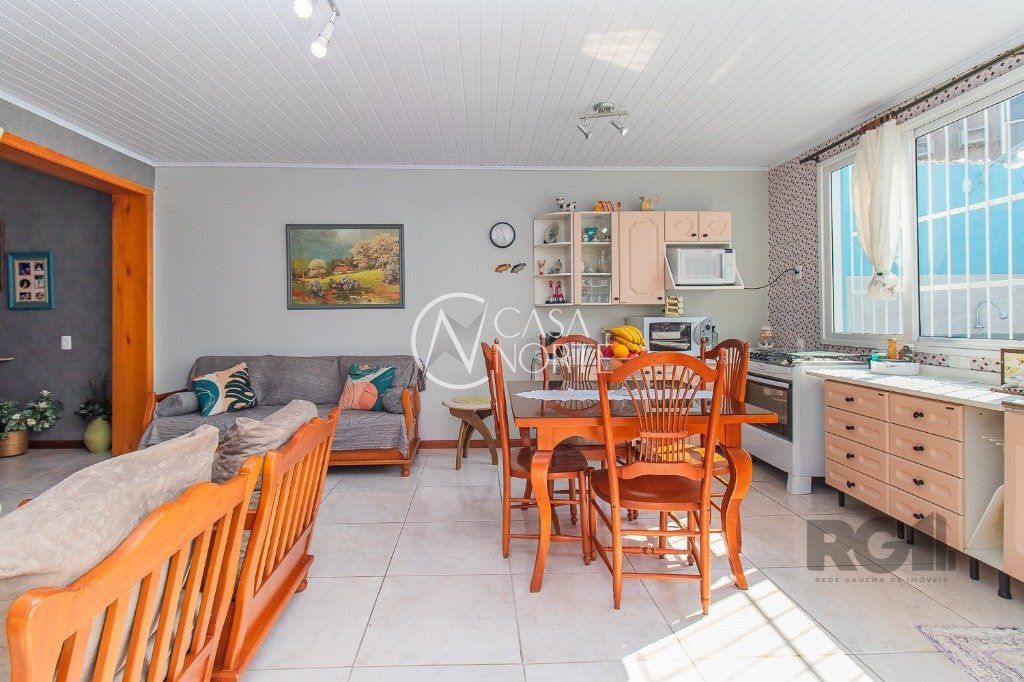 Casa Comercial à venda com 4 quartos, 270m², Avenida da Azenha no bairro Azenha em Porto Alegre