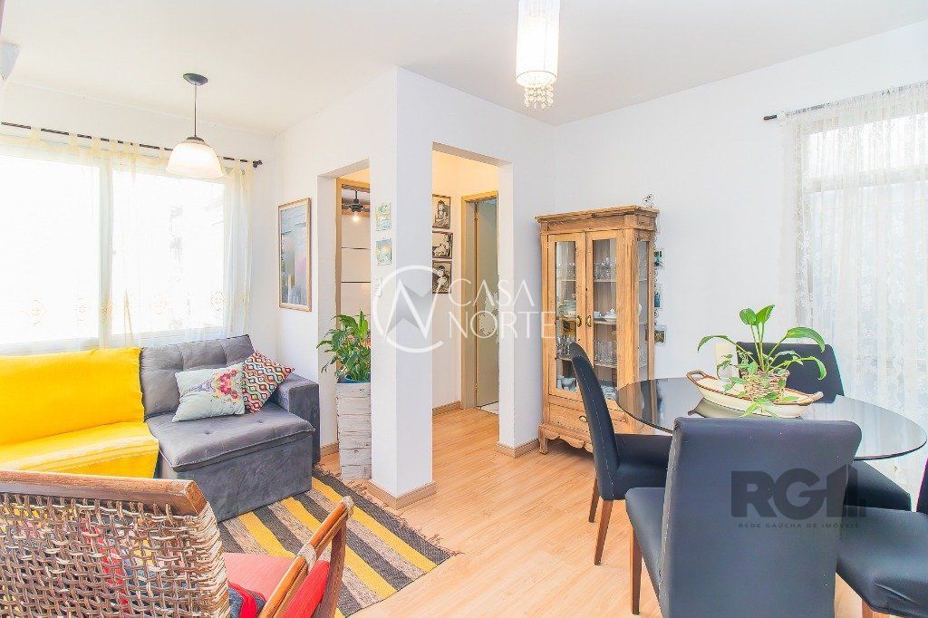 Cobertura à venda com 2 quartos, 90m², 1 vaga, Rua Barao do Gravataí no bairro Menino Deus em Porto Alegre