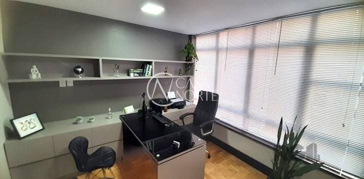 Geminado à venda com 1 quarto, 37m², Rua Vigario José Inácio no bairro Centro Histórico em Porto Alegre