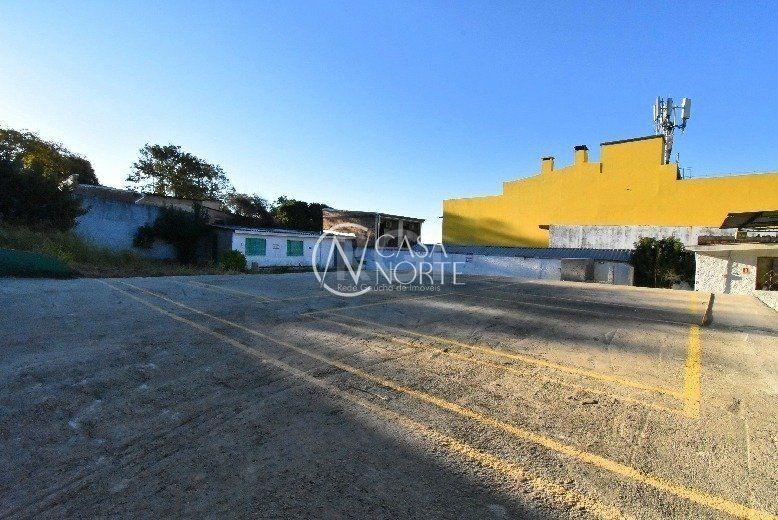 Terreno à venda  com 814m², Avenida Saturnino de Brito no bairro Vila Jardim em Porto Alegre