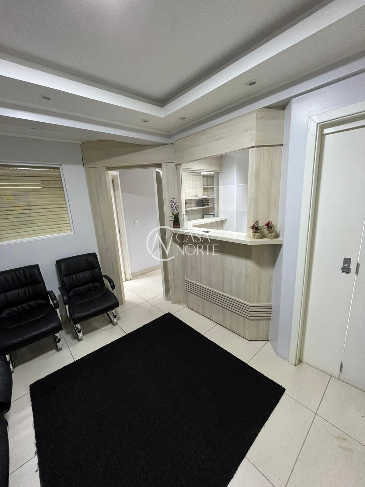 Sala Comercial à venda com 6 quartos, 106m², Rua General Andrade Neves no bairro Centro Histórico em Porto Alegre
