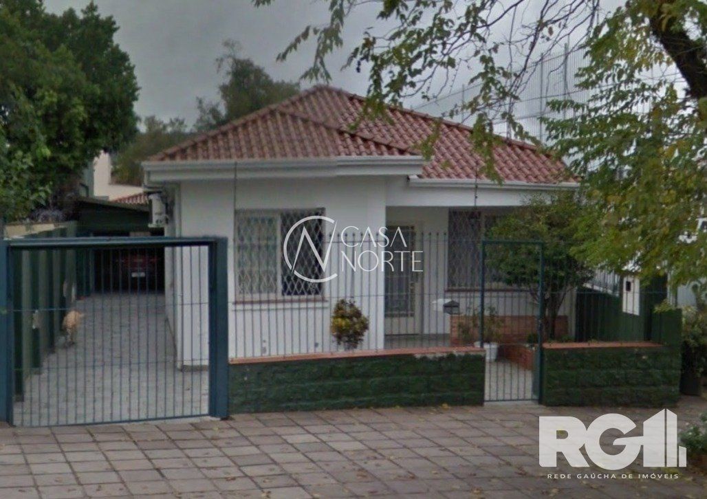 Casa à venda com 3 quartos, 200m², 2 vagas, Avenida Icaraí no bairro Cristal em Porto Alegre
