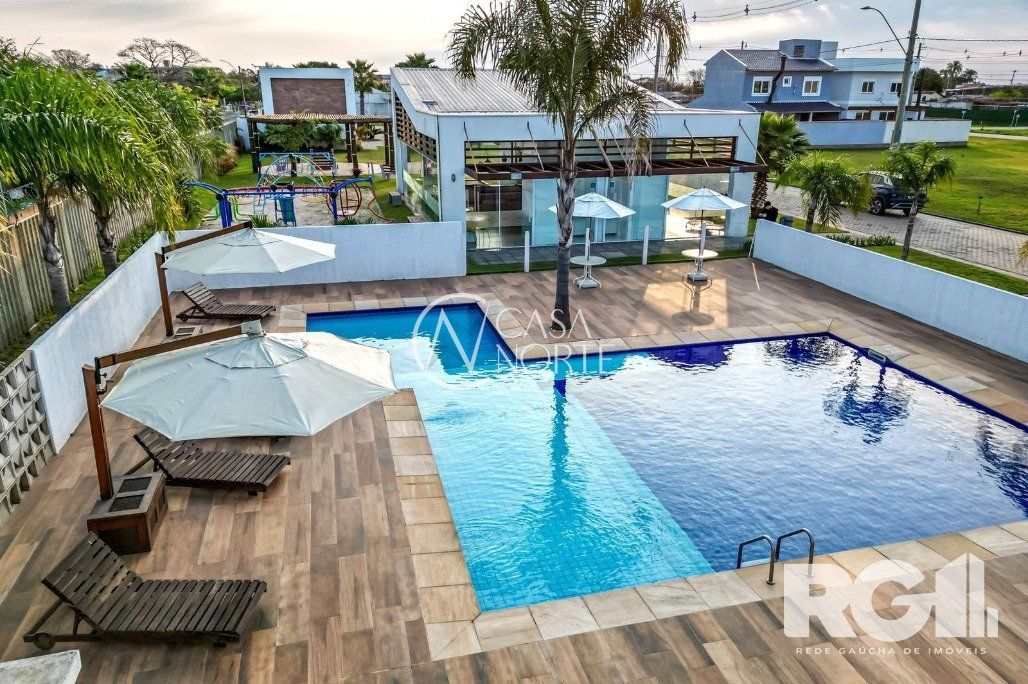 Casa de Condomínio à venda com 3 quartos, 118m², 1 suíte, 2 vagas, Avenida Frederico Warsta no bairro Sans Souci em Eldorado do Sul