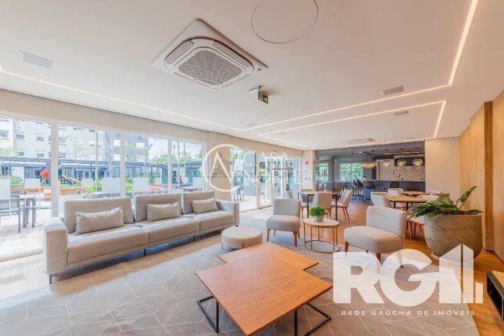 Apartamento à venda com 3 quartos, 70m², 1 suíte, 2 vagas, Rua Jayr Amaury Koebe no bairro Jardim do Salso em Porto Alegre