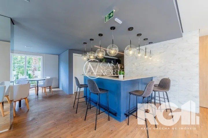 Apartamento à venda com 3 quartos, 70m², 1 suíte, 2 vagas, Rua Jayr Amaury Koebe no bairro Jardim do Salso em Porto Alegre
