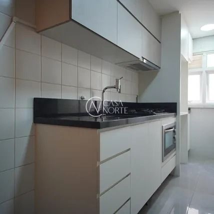 Apartamento à venda com 3 quartos, 83m², 1 suíte, 1 vaga, Rua Marina Sirângelo Castello no bairro Jardim Itu em Porto Alegre