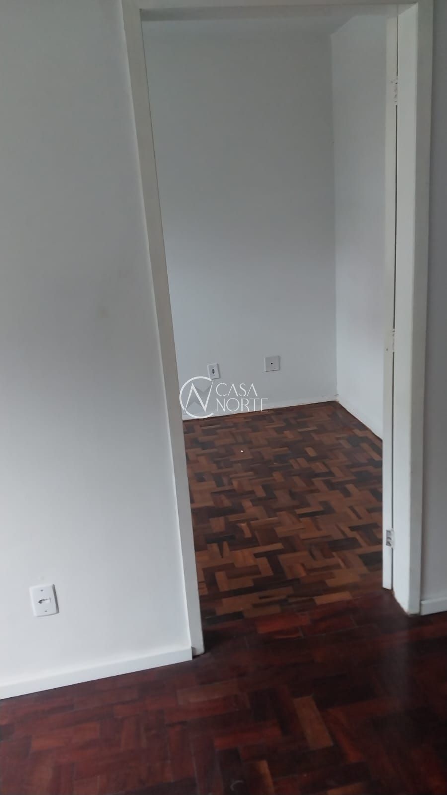 Apartamento à venda com 1 quarto, 40m², Rua Doutor Aron Menda no bairro Jardim Leopoldina em Porto Alegre