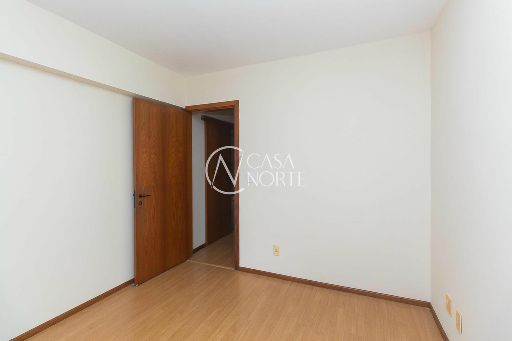 Apartamento à venda com 2 quartos, 99m², 1 suíte, 1 vaga, Rua Henrique Dias no bairro Bom Fim em Porto Alegre