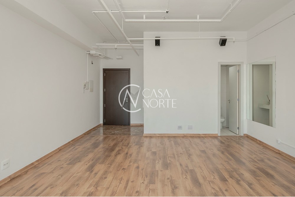 Sala Comercial à venda , 37m², 1 vaga, Avenida Diário de Notícias no bairro Cristal em Porto Alegre