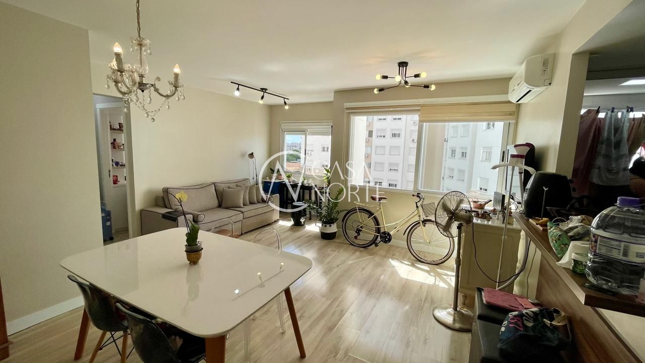 Apartamento à venda com 2 quartos, 66m², 1 suíte, 1 vaga, Avenida Dom Cláudio José Gonçalves Ponce de Leão no bairro Vila Ipiranga em Porto Alegre