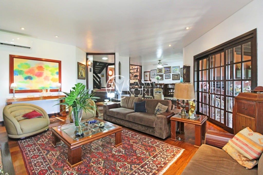 Casa de Condomínio à venda com 4 quartos, 450m², 2 suítes, 3 vagas, Rua Doutora Aurora Nunes Wagner no bairro Santa Tereza em Porto Alegre